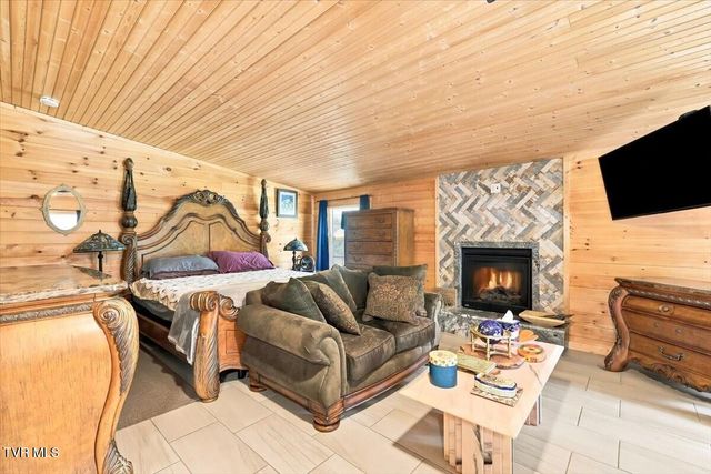 116 Freeman Road, Rogersville, TN 37857