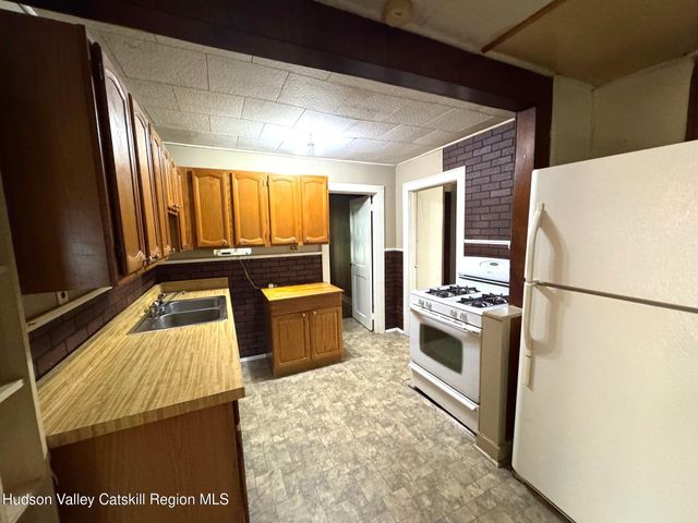 573 Manorville Road, Saugerties, NY 12477