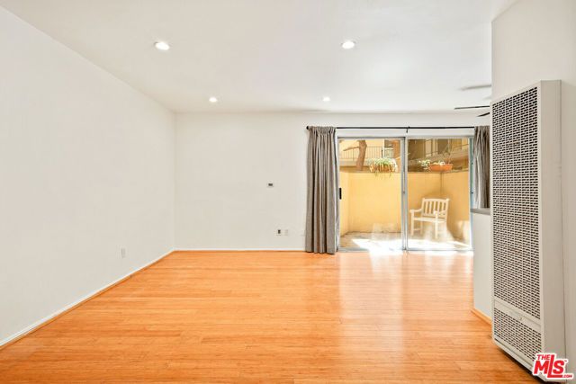 2311 4TH Street 114, Santa Monica, CA 90405