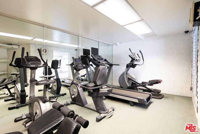 2311 4TH Street 114, Santa Monica, CA 90405