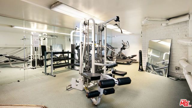 2311 4TH Street 114, Santa Monica, CA 90405