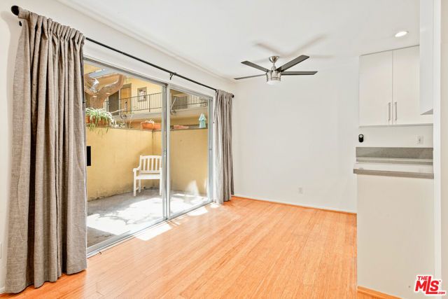 2311 4TH Street 114, Santa Monica, CA 90405