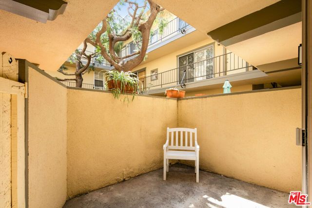 2311 4TH Street 114, Santa Monica, CA 90405