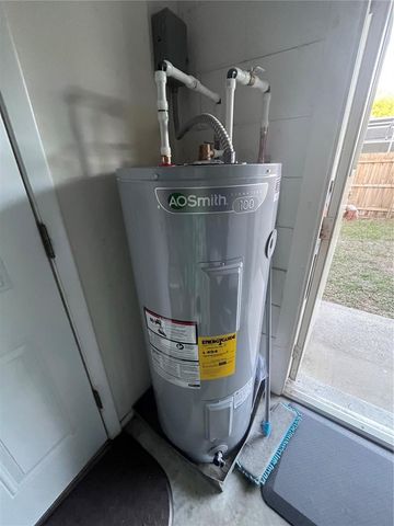 312 DEBORAH AVENUE, Leesburg, FL 34748