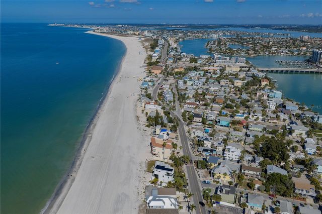 8640 W GULF BOULEVARD, Treasure Island, FL 33706