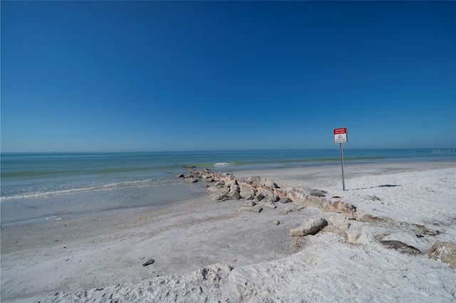 8640 W GULF BOULEVARD, Treasure Island, FL 33706