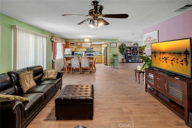22117 Cholena, Apple Valley, CA 92307
