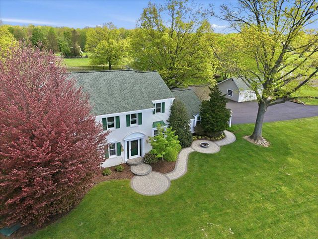 6423 BLUEBERRY LN, Pipersville, PA 18947