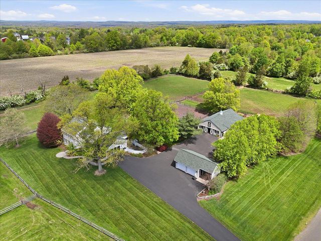 6423 BLUEBERRY LN, Pipersville, PA 18947