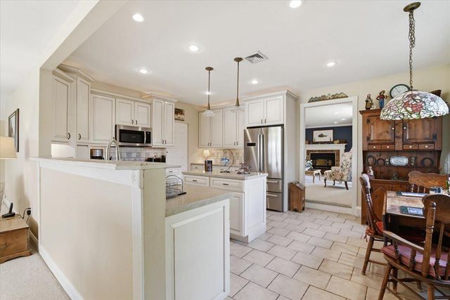 6423 BLUEBERRY LN, Pipersville, PA 18947