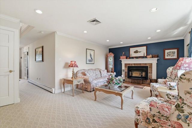 6423 BLUEBERRY LN, Pipersville, PA 18947