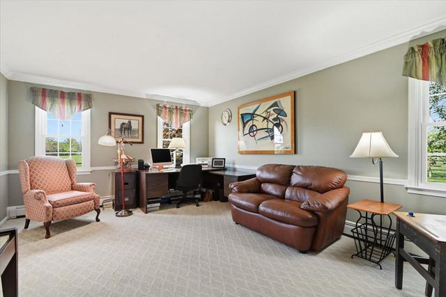 6423 BLUEBERRY LN, Pipersville, PA 18947