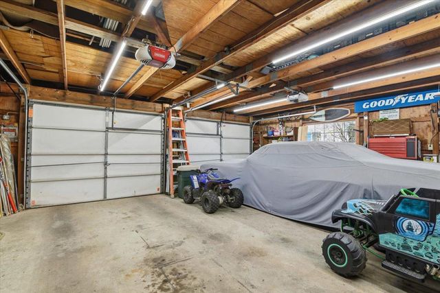 6423 BLUEBERRY LN, Pipersville, PA 18947