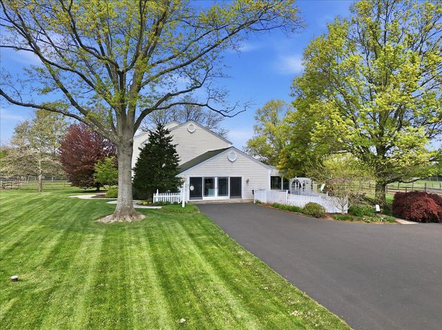 6423 BLUEBERRY LN, Pipersville, PA 18947
