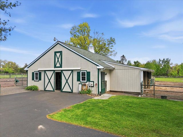 6423 BLUEBERRY LN, Pipersville, PA 18947