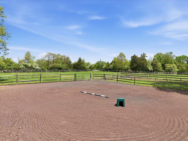 6423 BLUEBERRY LN, Pipersville, PA 18947