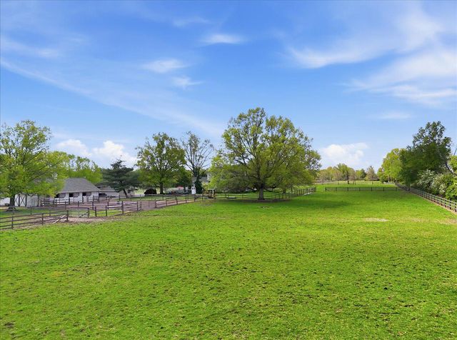 6423 BLUEBERRY LN, Pipersville, PA 18947