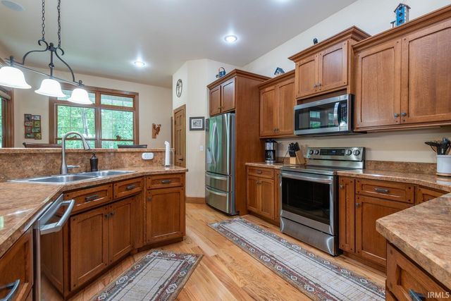 1875 S Cooper Road, Bloomington, IN 47401