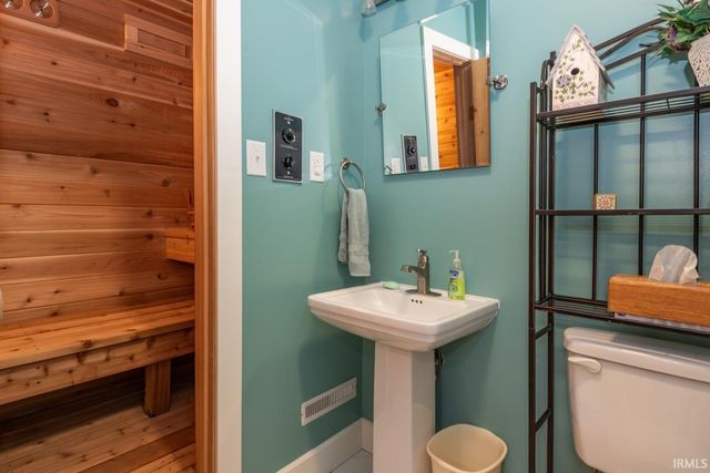 1875 S Cooper Road, Bloomington, IN 47401