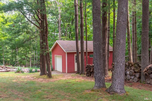 1875 S Cooper Road, Bloomington, IN 47401