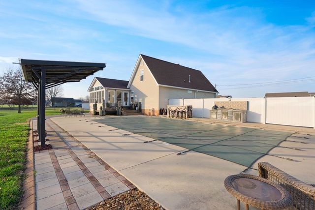 485 Rigney Rd, Manchester, TN 37355