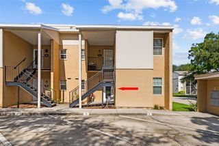 3810 OAK DRIVE N11, Tampa, FL 33611