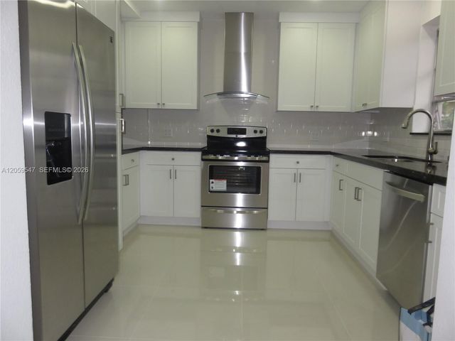 5801 SW 28 Street, Miami, FL 33155