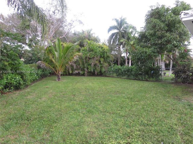 5801 SW 28 Street, Miami, FL 33155