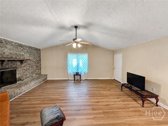 9406 Dunwoody Drive, Savannah, GA 31406