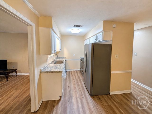 9406 Dunwoody Drive, Savannah, GA 31406