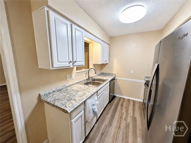 9406 Dunwoody Drive, Savannah, GA 31406