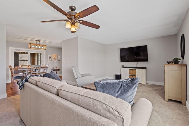 2892 E 800 N, Lake Village, IN 46349