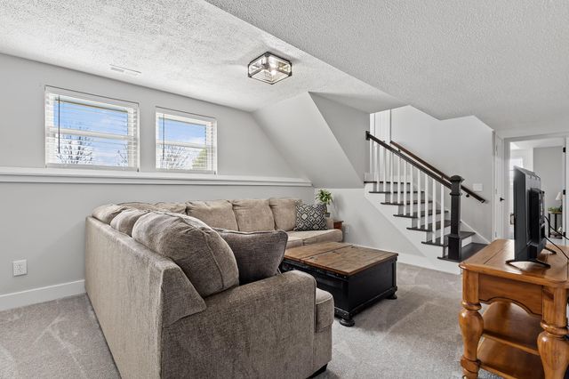 2892 E 800 N, Lake Village, IN 46349