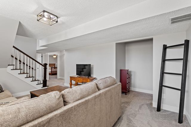 2892 E 800 N, Lake Village, IN 46349