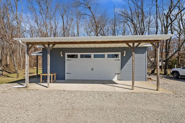 2892 E 800 N, Lake Village, IN 46349