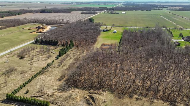 2892 E 800 N, Lake Village, IN 46349