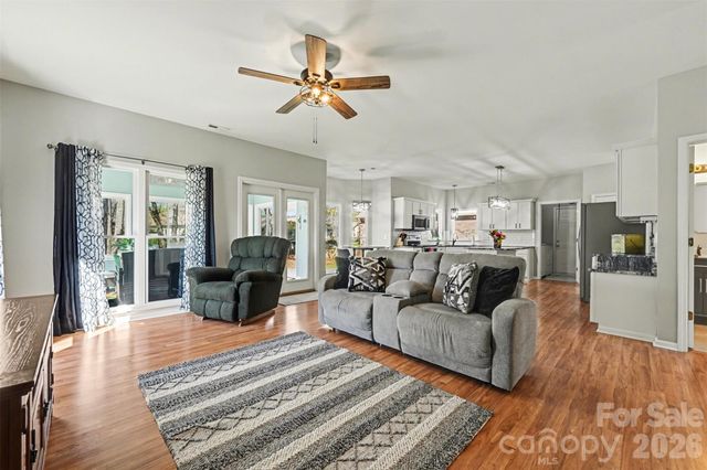 586 Gatsby Place NW 84, Concord, NC 28027