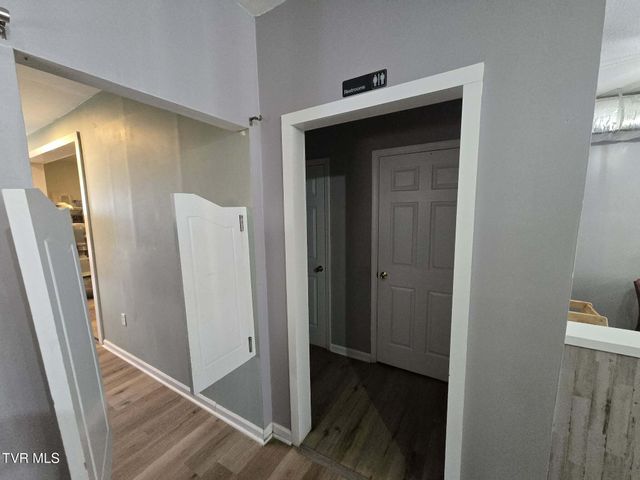 239 Main Street, Bluff City, TN 37618