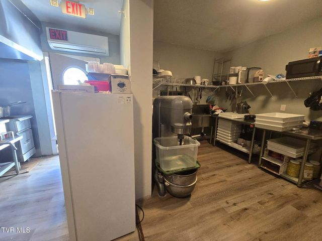 239 Main Street, Bluff City, TN 37618