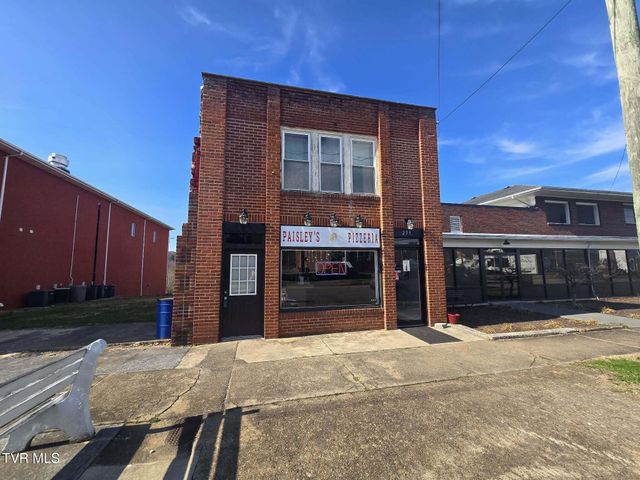 239 Main Street, Bluff City, TN 37618