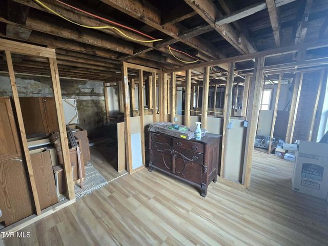 239 Main Street, Bluff City, TN 37618