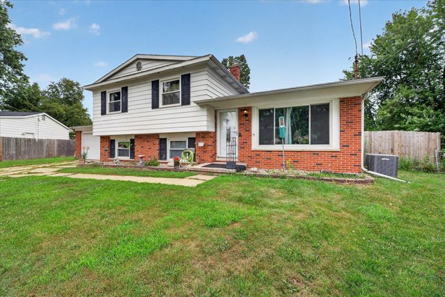 1408 Regina Avenue, Portage, MI 49024