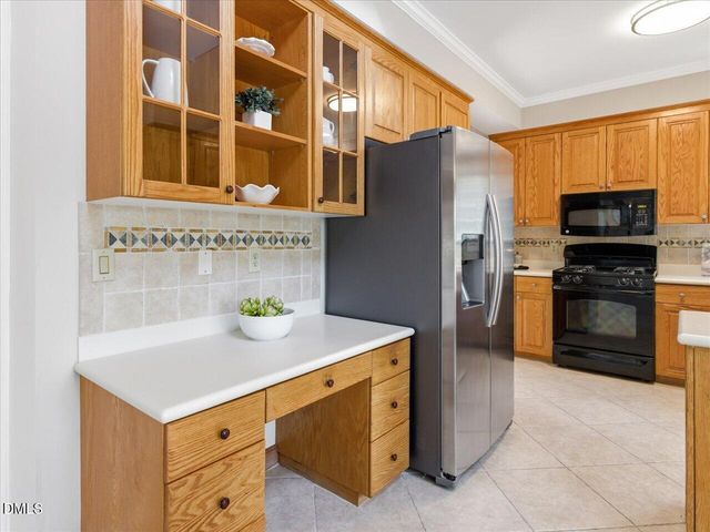 107 Glenrose Lane, Cary, NC 27518