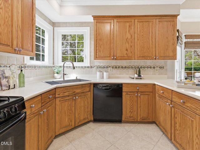 107 Glenrose Lane, Cary, NC 27518