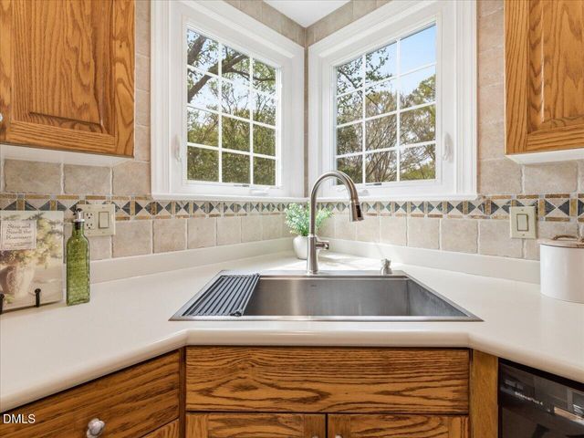 107 Glenrose Lane, Cary, NC 27518