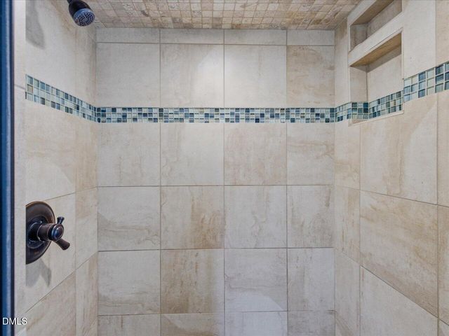 107 Glenrose Lane, Cary, NC 27518