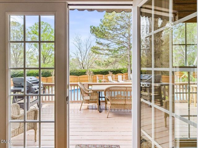 107 Glenrose Lane, Cary, NC 27518