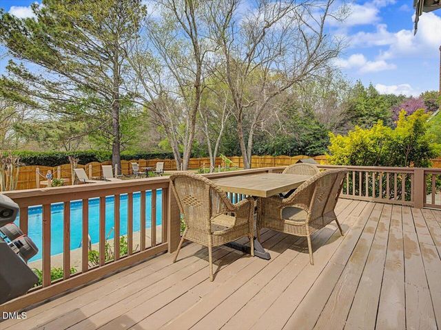 107 Glenrose Lane, Cary, NC 27518