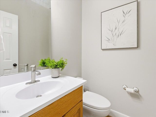 107 Glenrose Lane, Cary, NC 27518