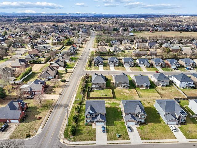 2904 Pomoa Pl, Murfreesboro, TN 37130